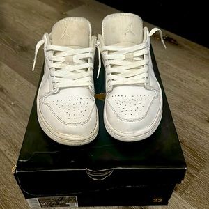 Air Jordan 1 Low White